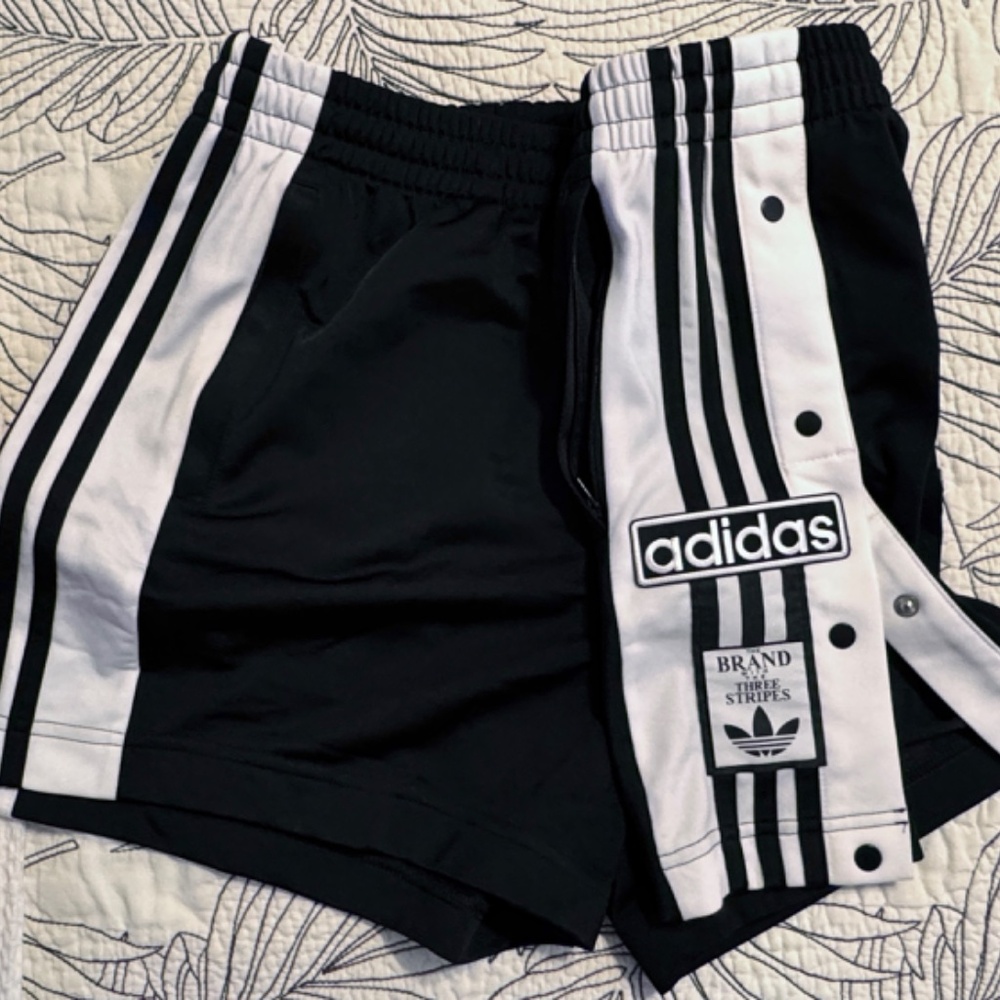 ADIDAS Adibreak Shorts
